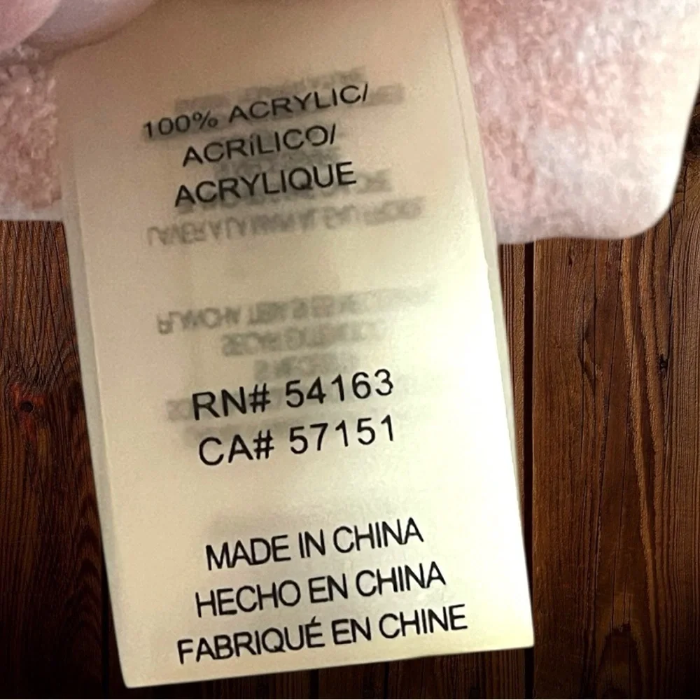 CALVIN KLEIN Classic Logo Pattern Winter Scarf/Light Peach and White Double Face